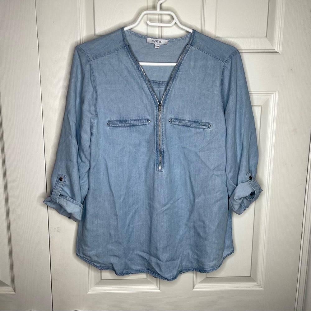 Blue Jean blouse with v-neck zipper and pockets by mystyle size Large